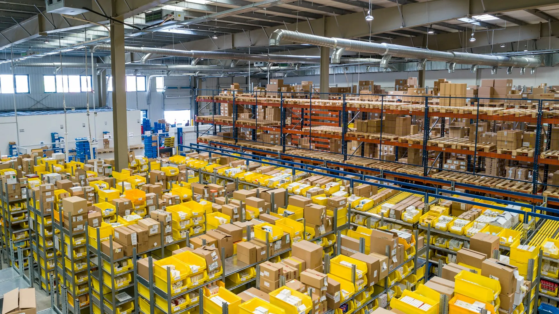 Wholesale grocery warehouse with pallet racking and bulk goods